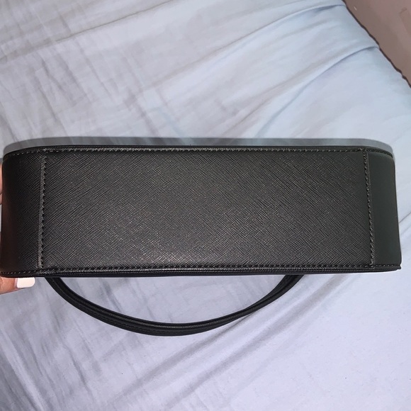 Calvin Klein Handbag - Picture 5 of 6